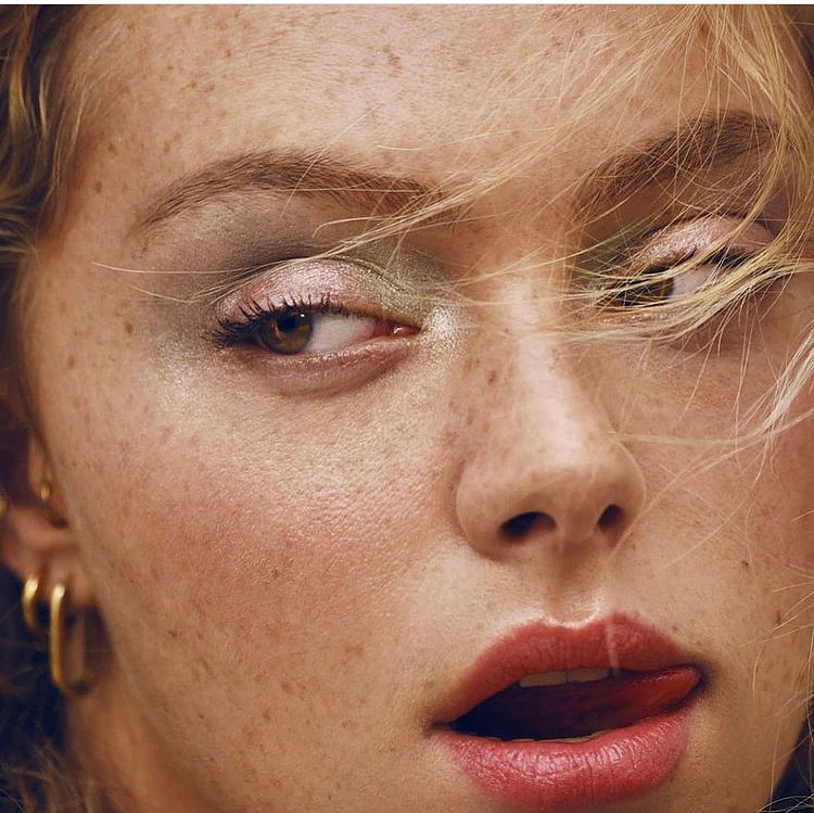 Beauty model — apply to FACES by TDA