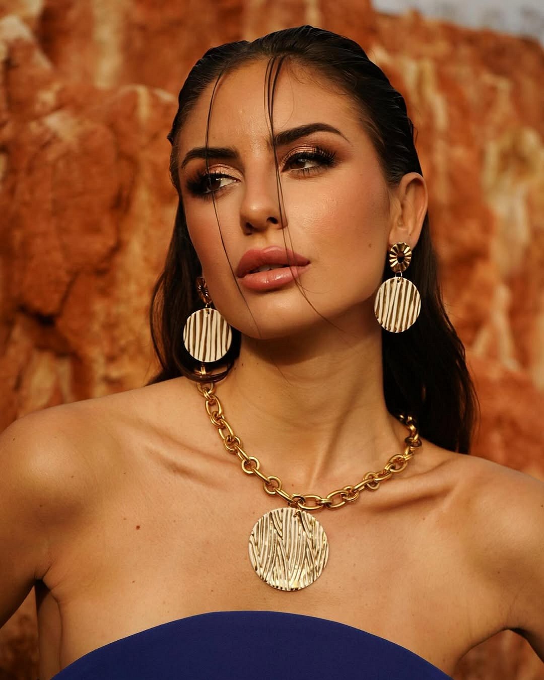 Fashion model — get scouted at FACES by TDA