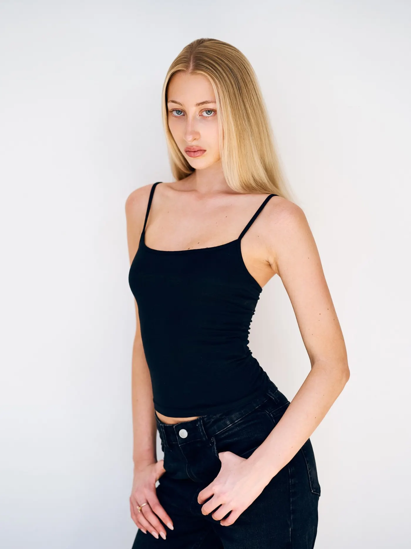 Lucy Silverman — fashion and editorial model at FACES by TDA, London modelling agency