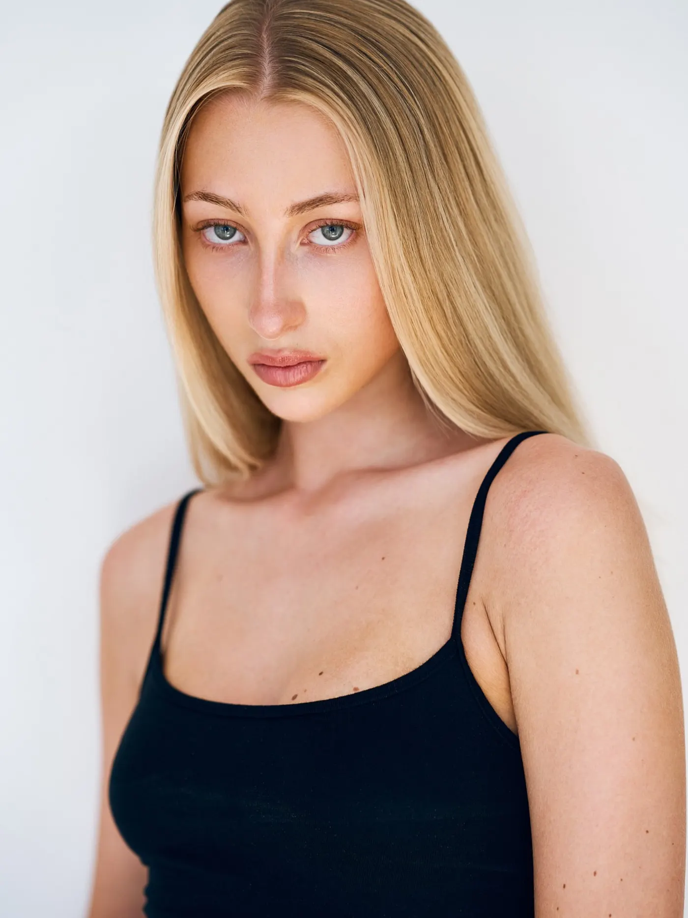 Lucy Silverman — fashion and editorial model at FACES by TDA, London modelling agency